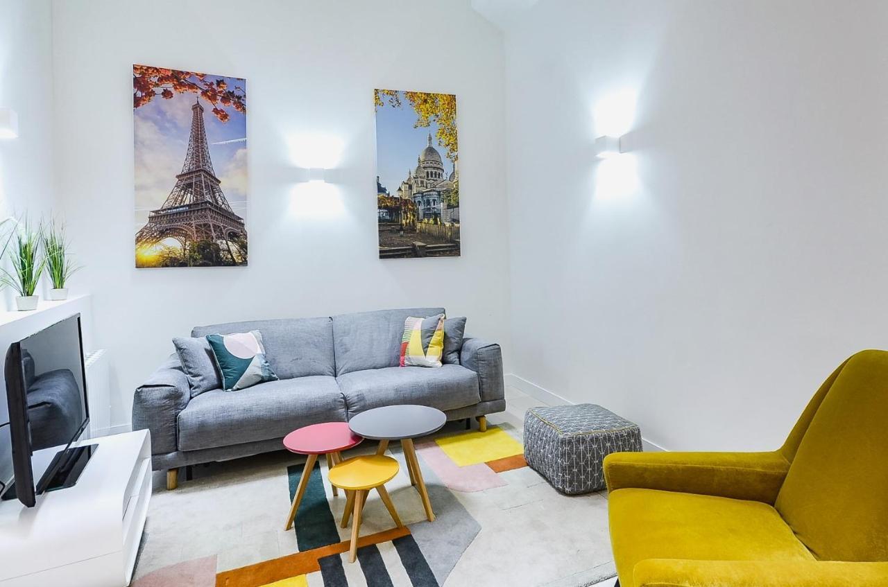 Centre - At Paris