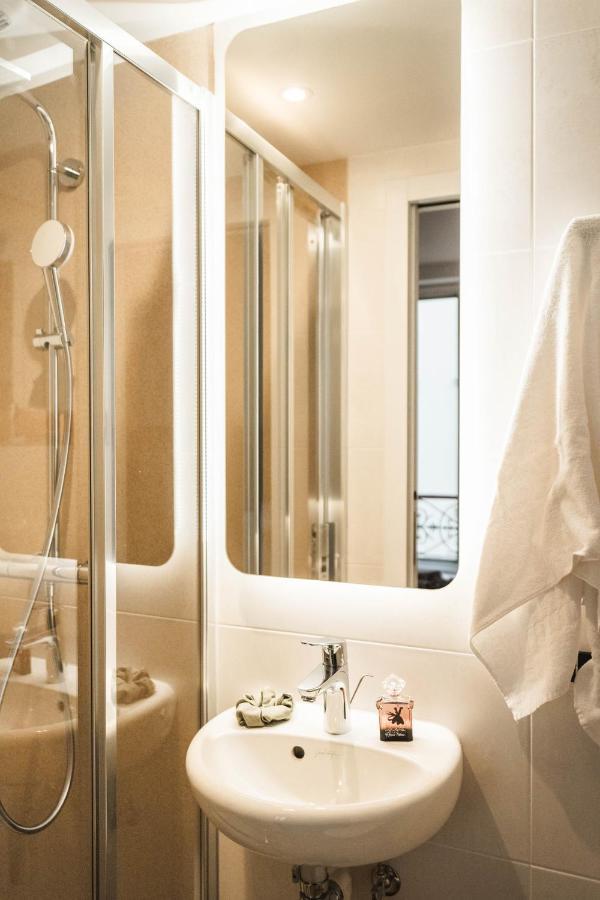 Hotel La Maison Montparnasse 2*