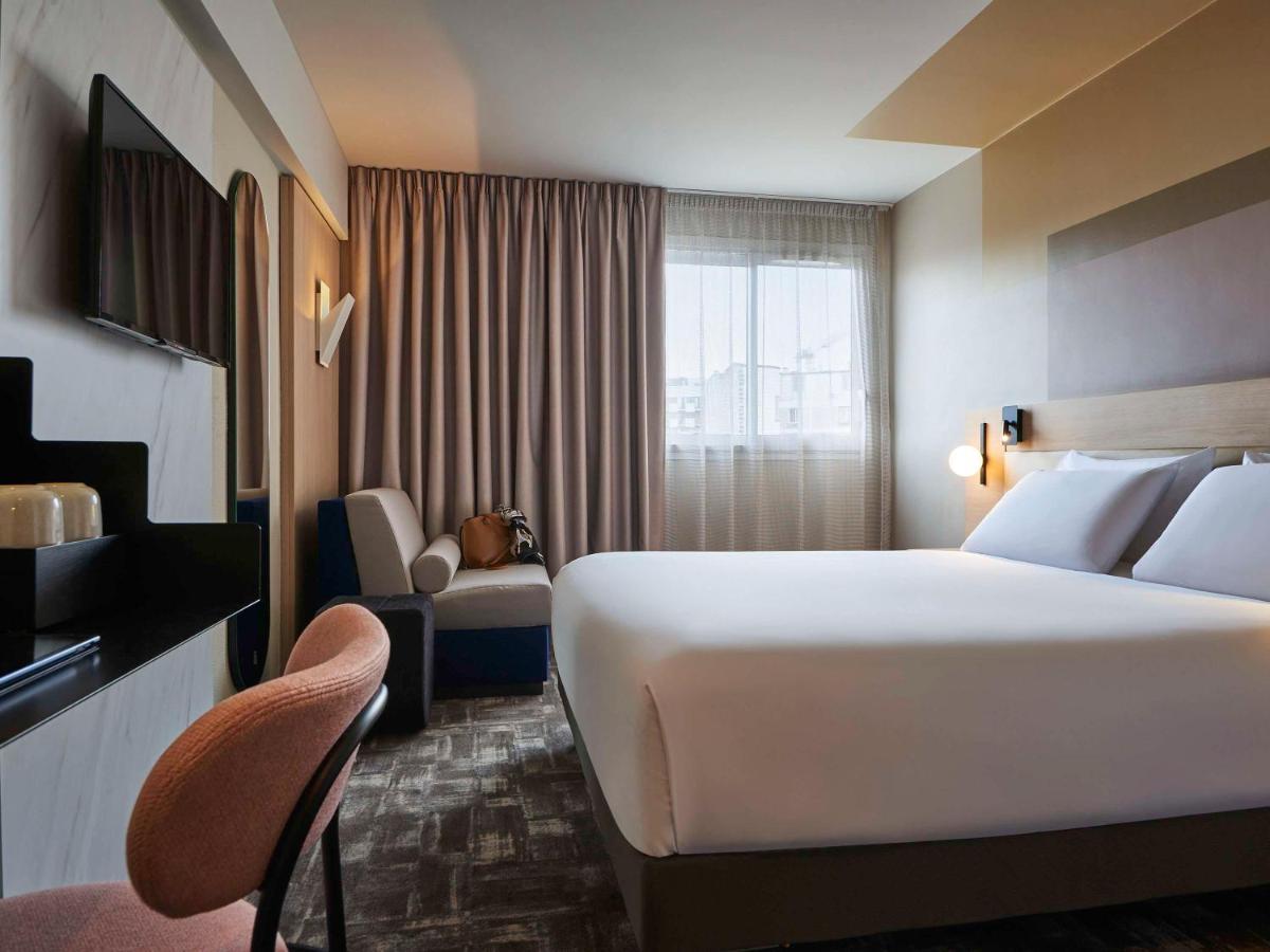Mercure 15 Porte De Versailles Hotel 4*