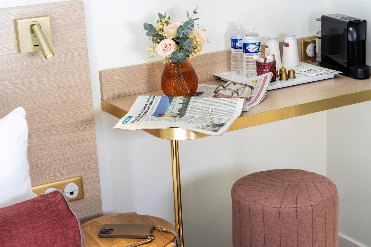 Hotel Le Bailli De Suffren Paris