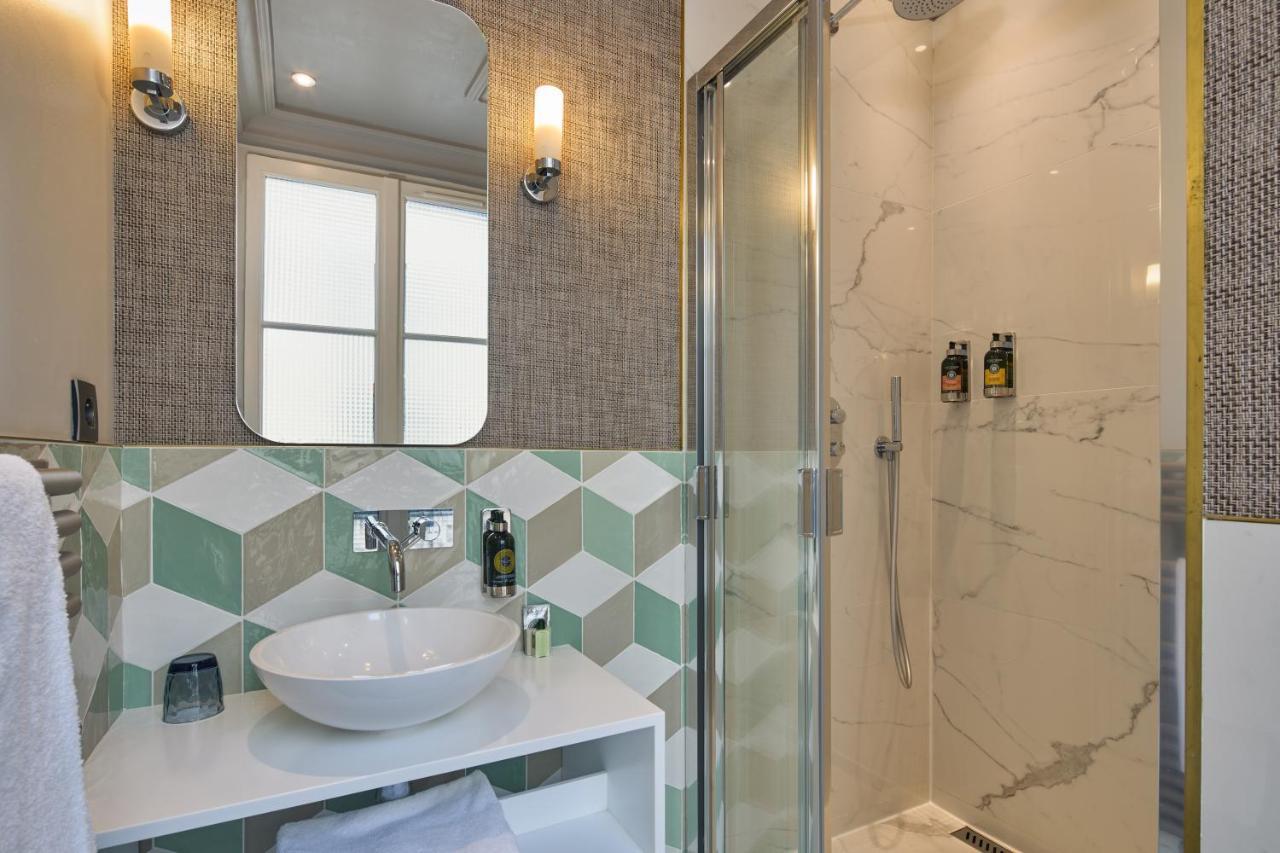 Le Robinet D'or Hotel 3*