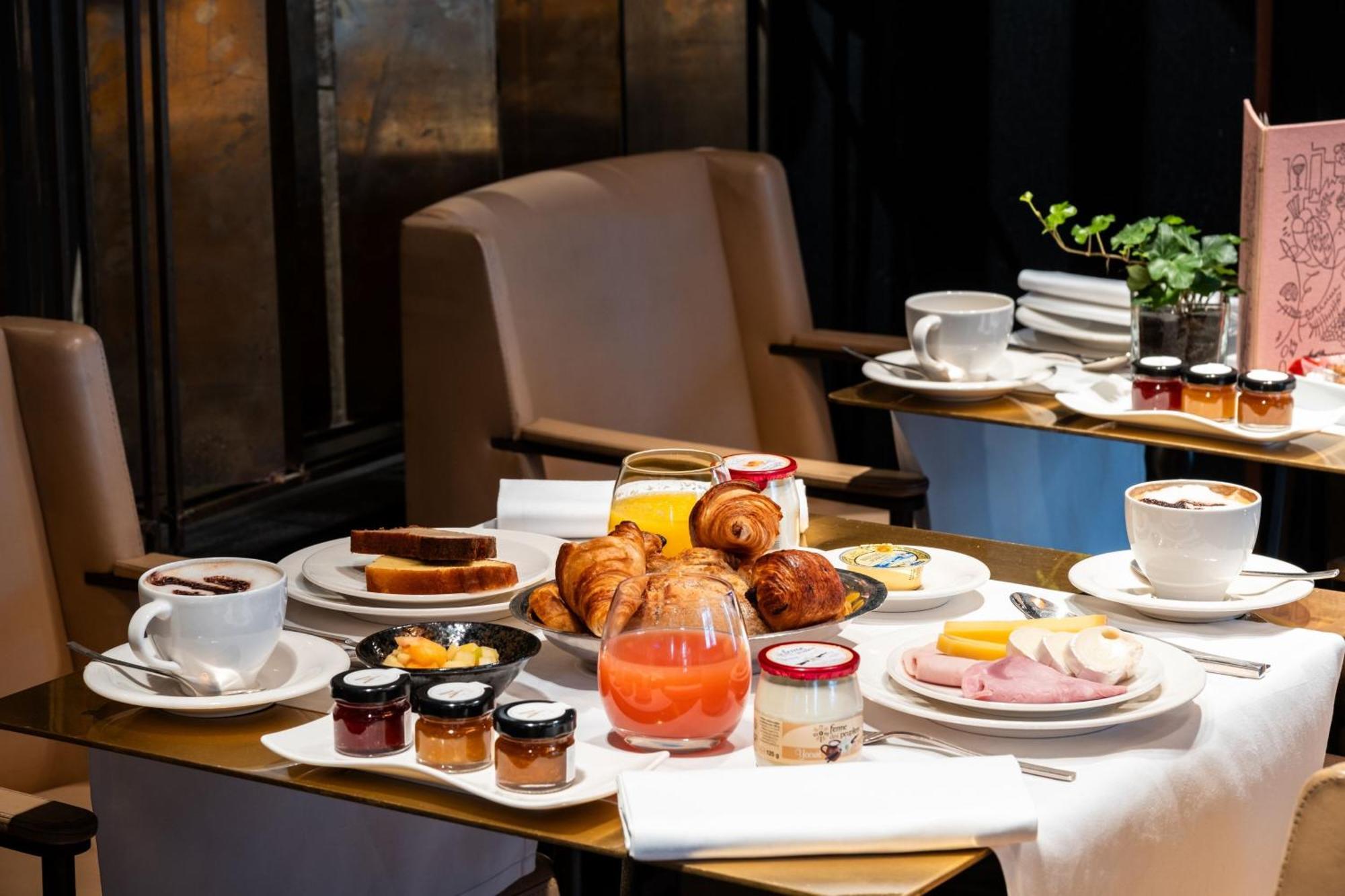 Le Metropolitan, Tour Eiffel, A Tribute Portfolio 5* Paris
