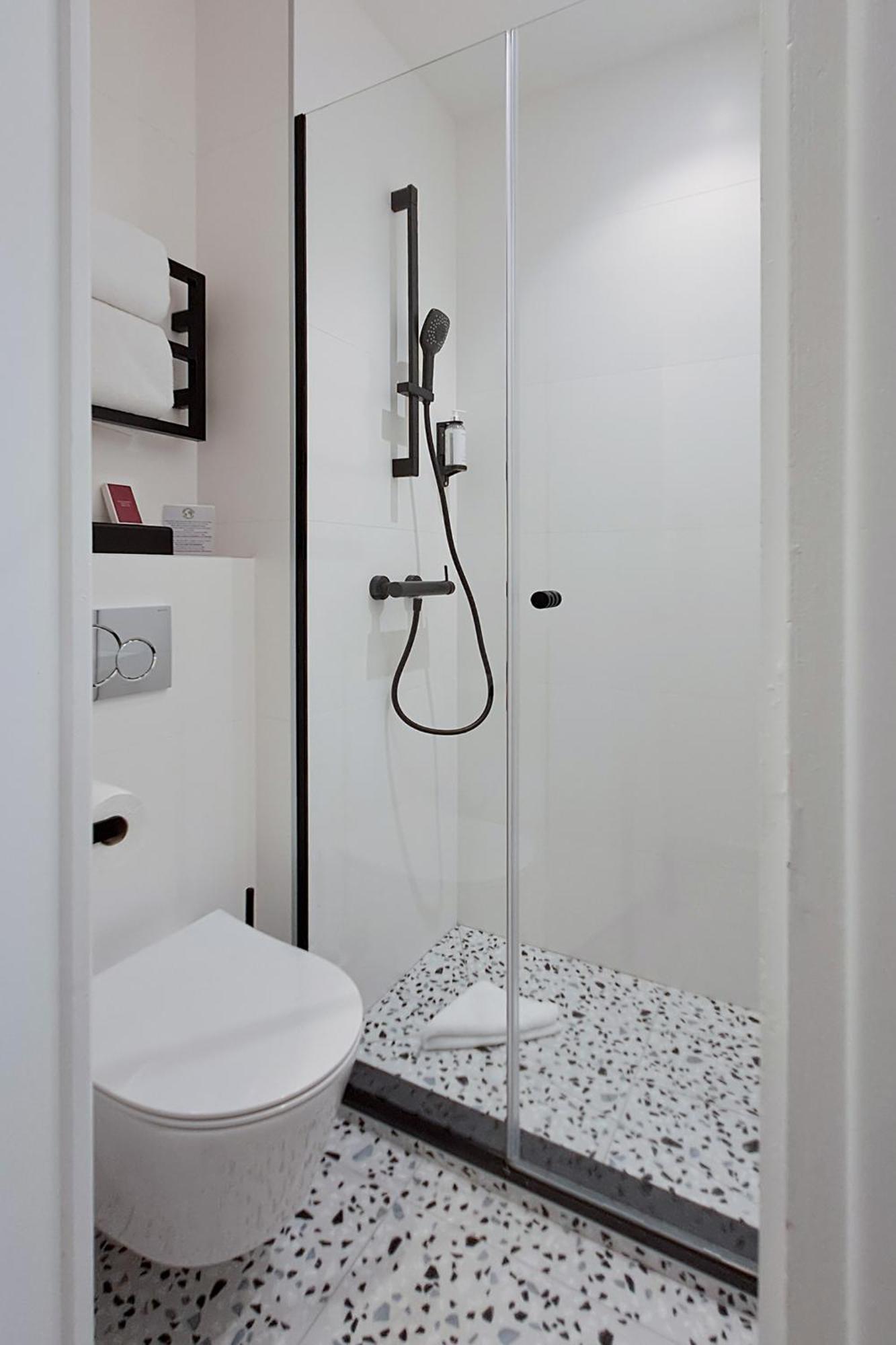 Des Canettes 3* Paris