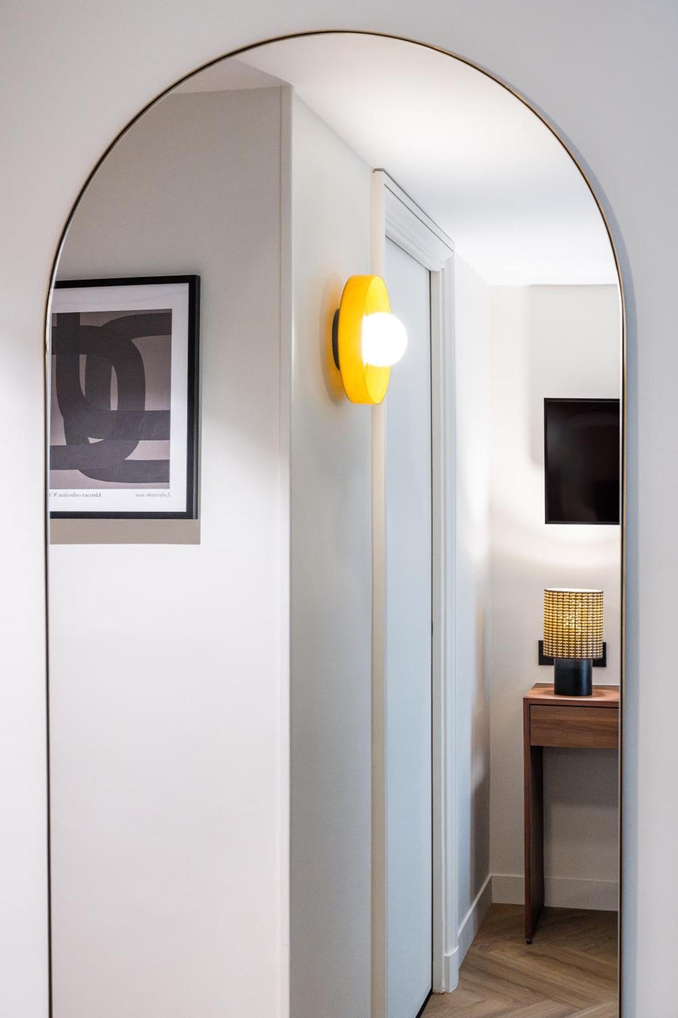 Elysee Secret Hotel