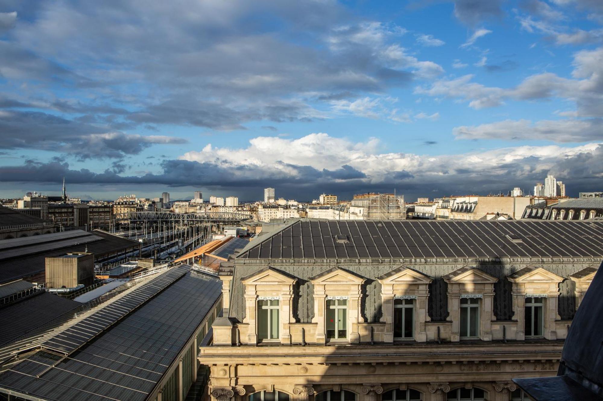 Hotel Ibis Styles Gare Du Nord Tgv 4*