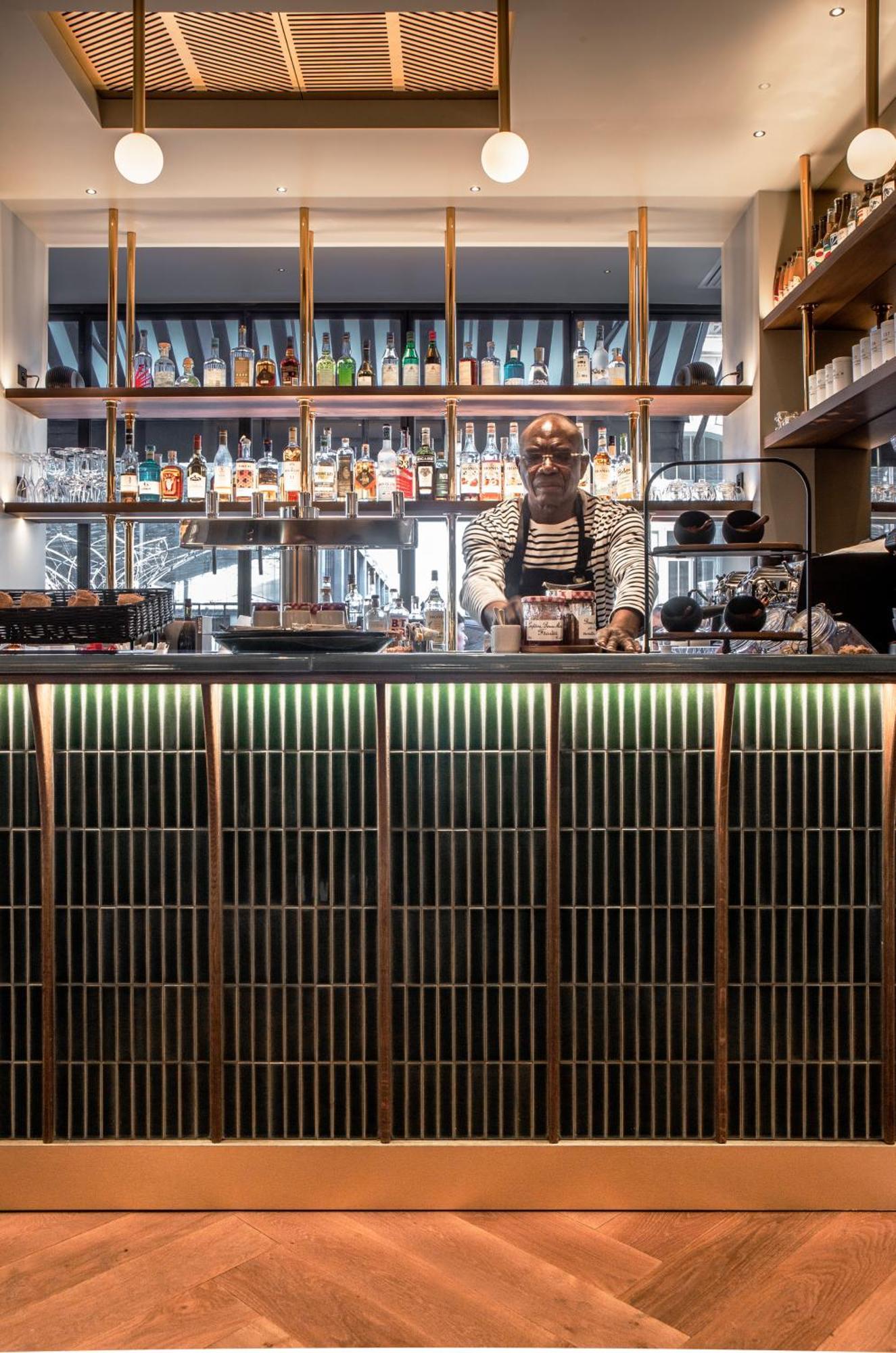 Ibis Styles Gare Du Nord Tgv Hotel 4*
