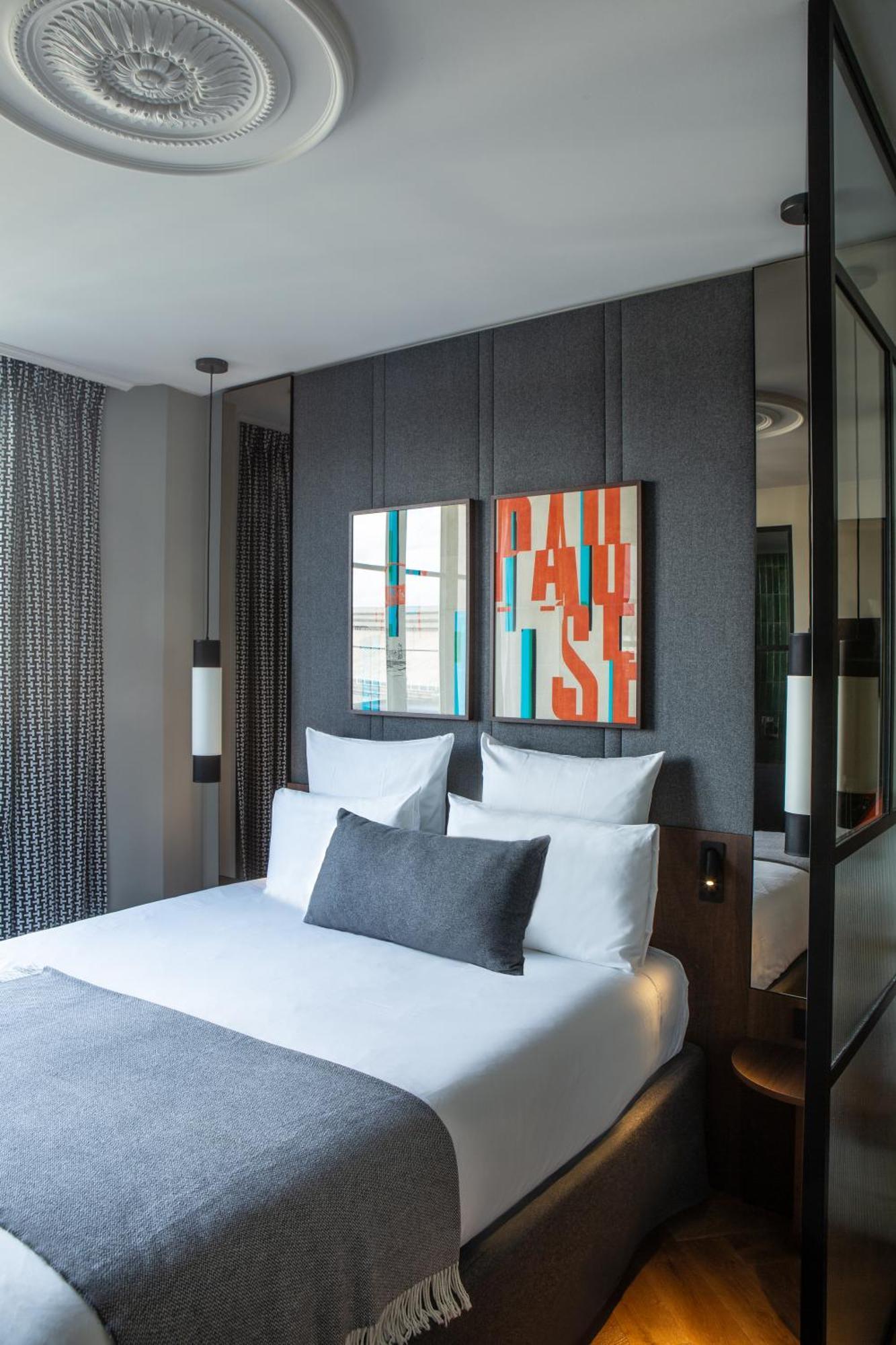 Hotel Ibis Styles Gare Du Nord Tgv 4*