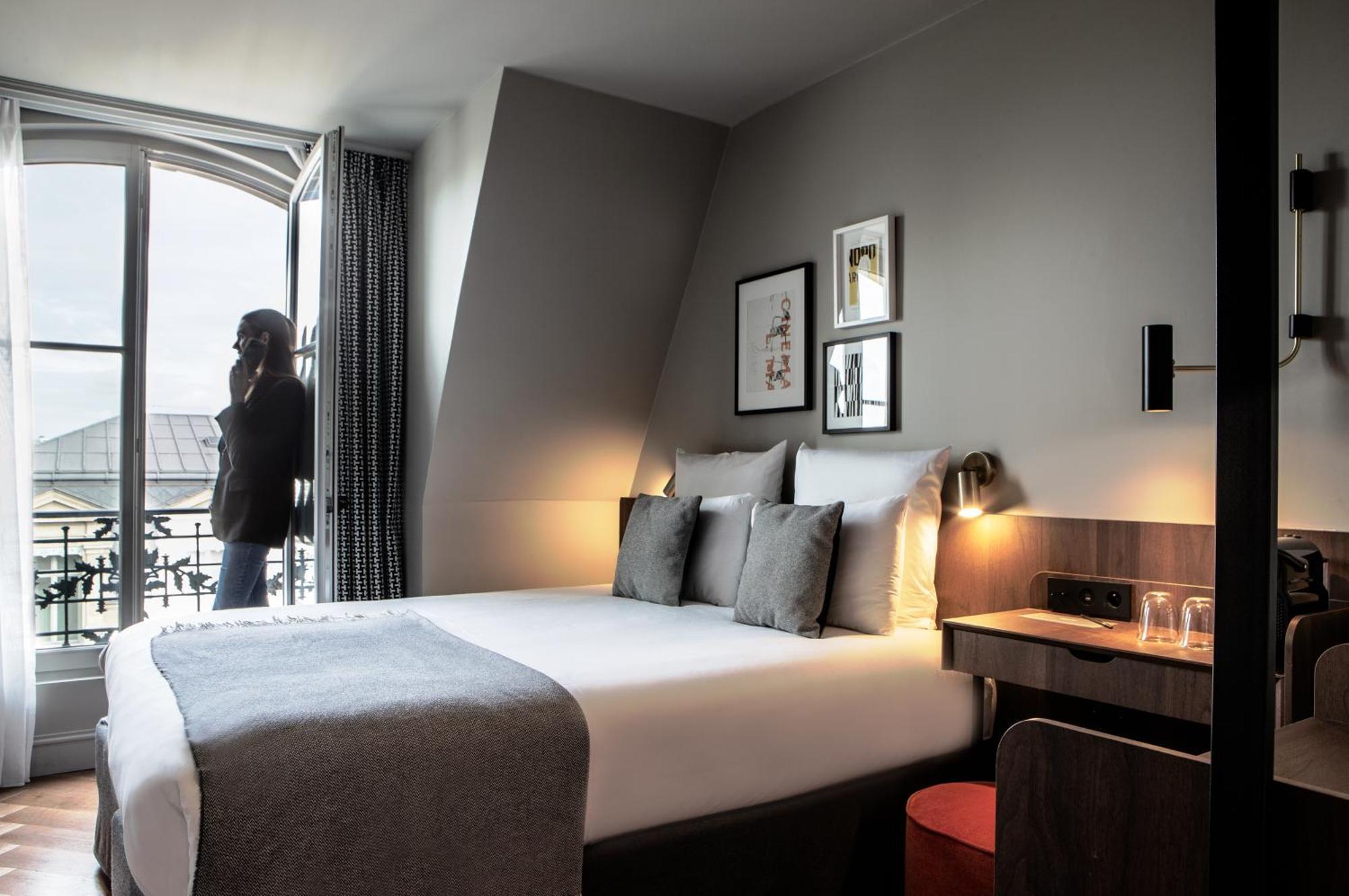 Ibis Styles Gare Du Nord Tgv Hotel 4*