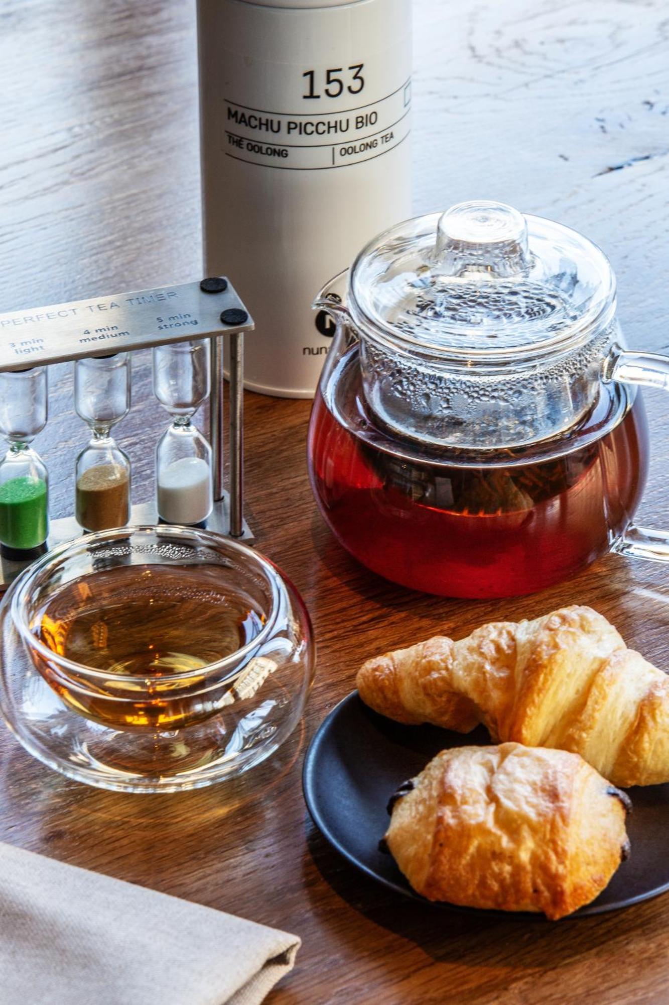 Ibis Styles Gare Du Nord Tgv Hotel 4*