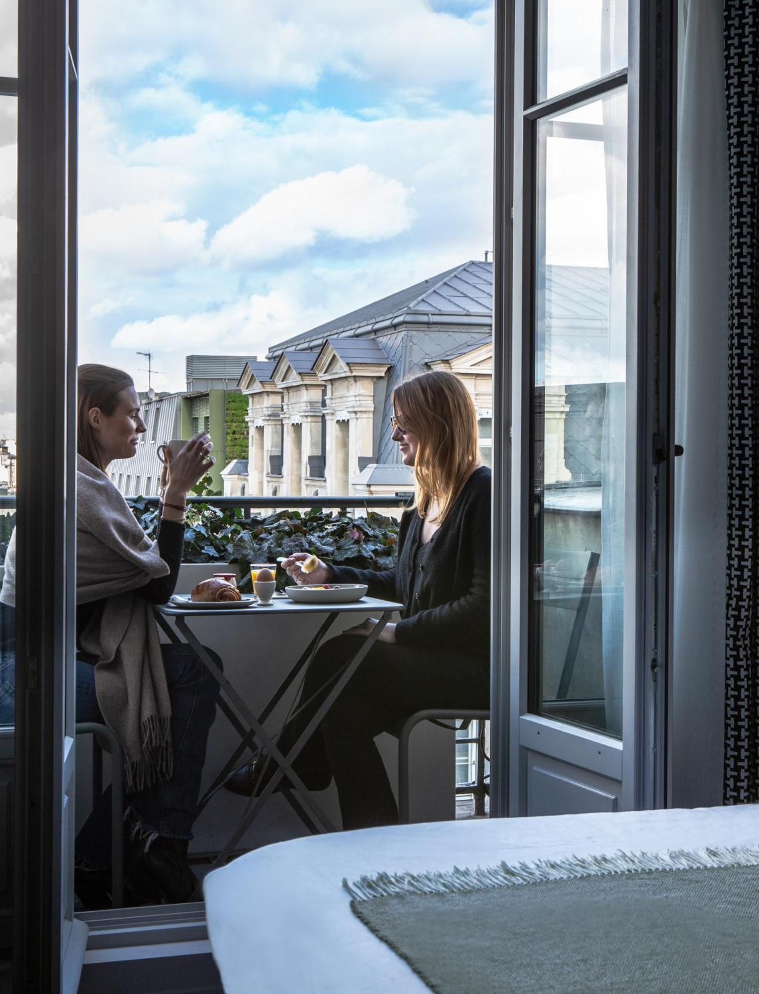 Ibis Styles Gare Du Nord Tgv Paris
