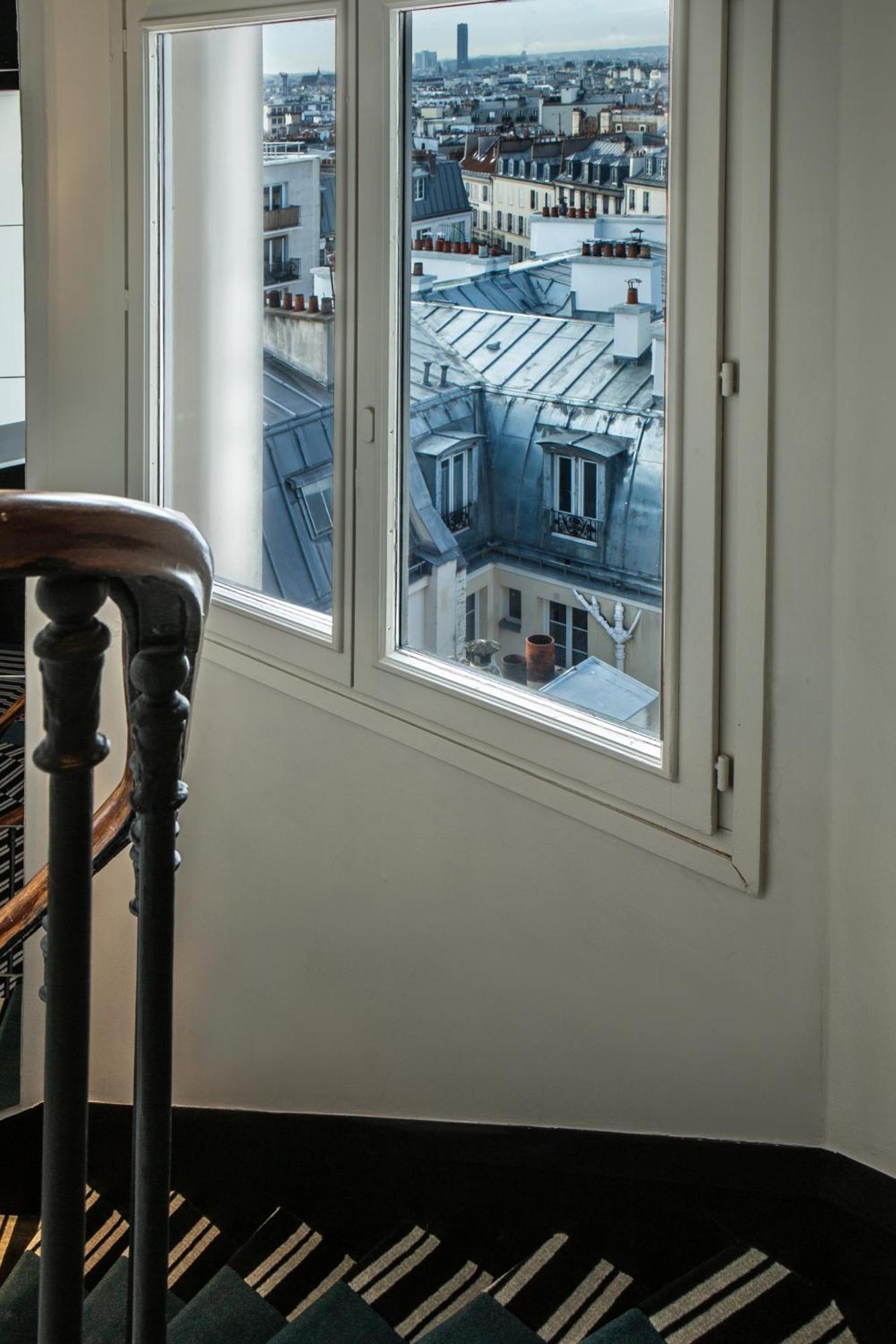 Ibis Styles Gare Du Nord Tgv 4*