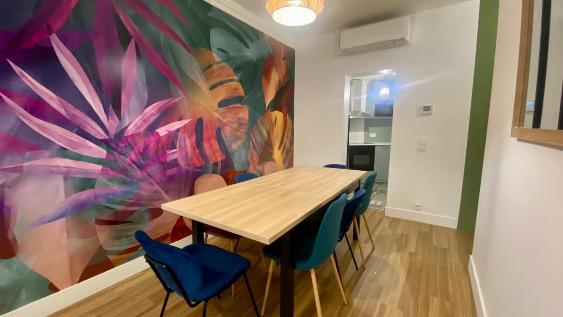 Lumineux Proche De Saint-lazare - 8p Appartement *