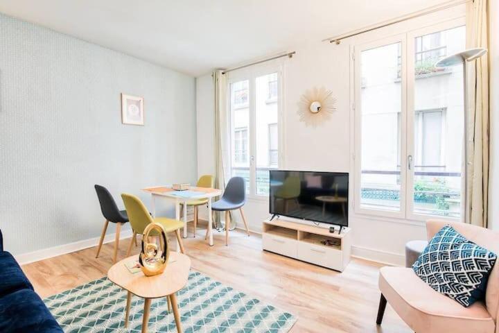 Charming Near Les Halles - 4p Apartment *