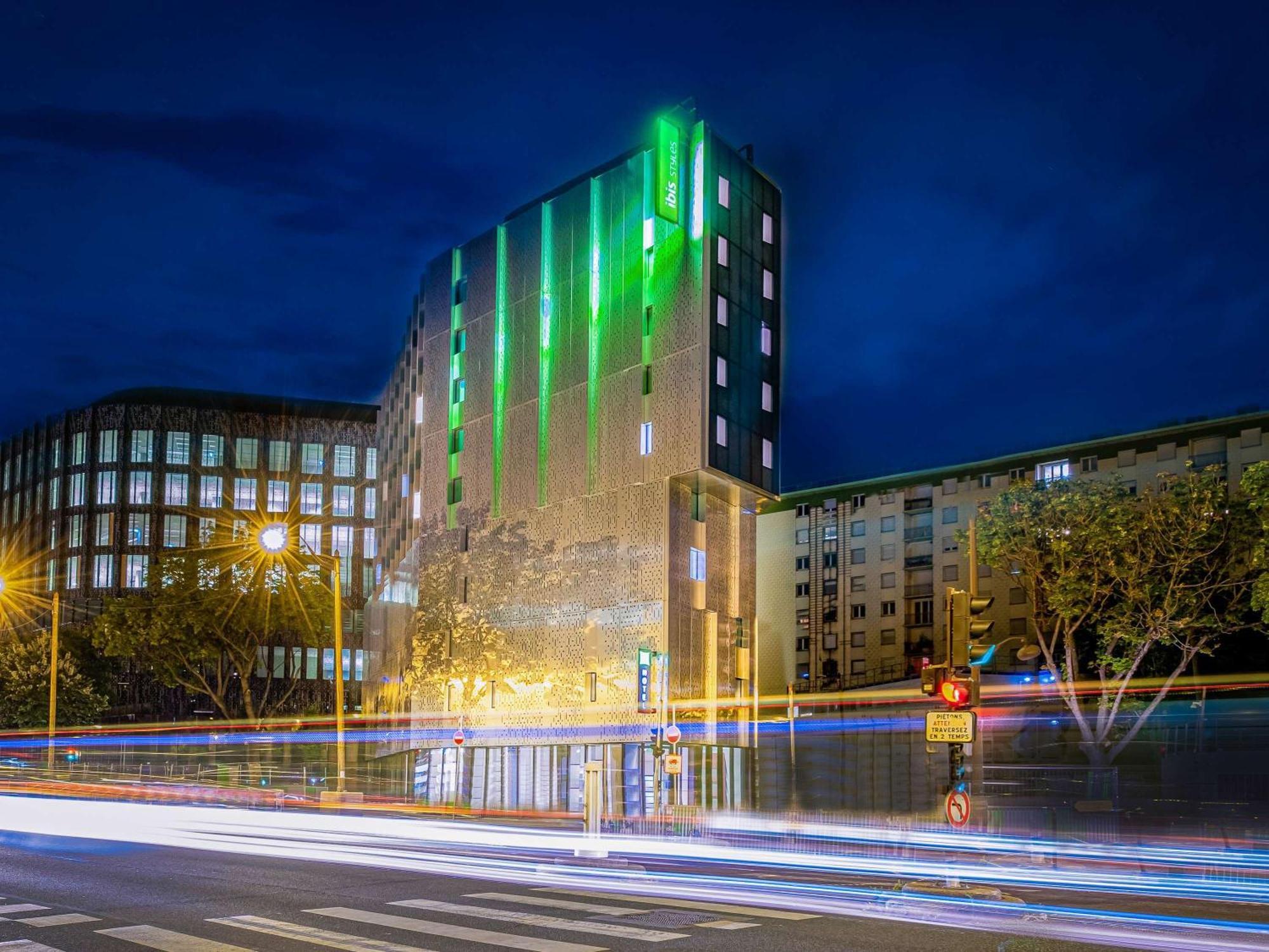 Hotel Ibis Styles Meteor Avenue D'italie 3*