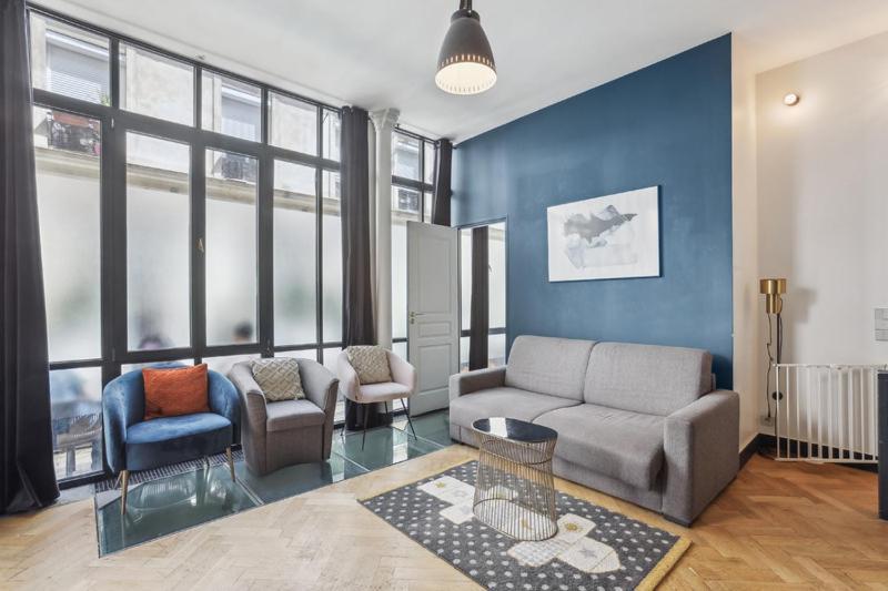 142 Ober - Superbe A Paris