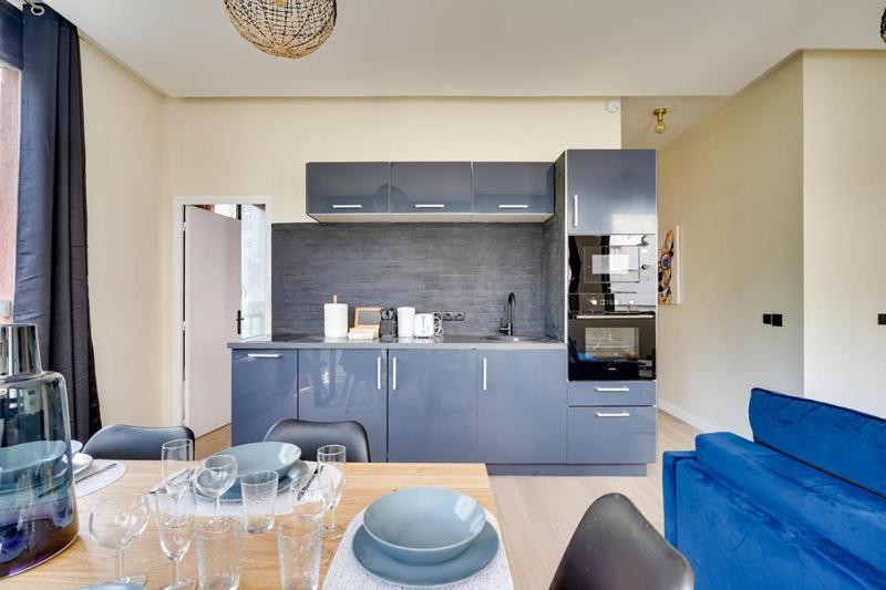 186 Six - Superb In Apartment Paris