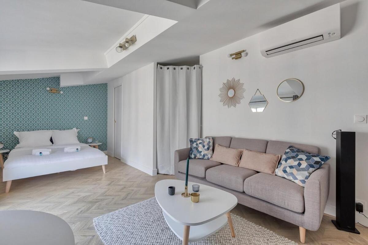 Renove Proche Arc Triomphe - 2p Apartment