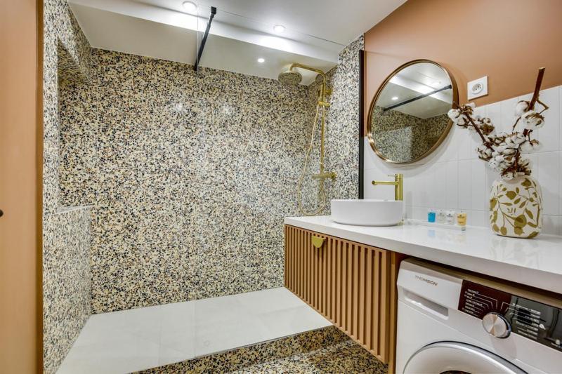 Apartment 222-suite Allenby