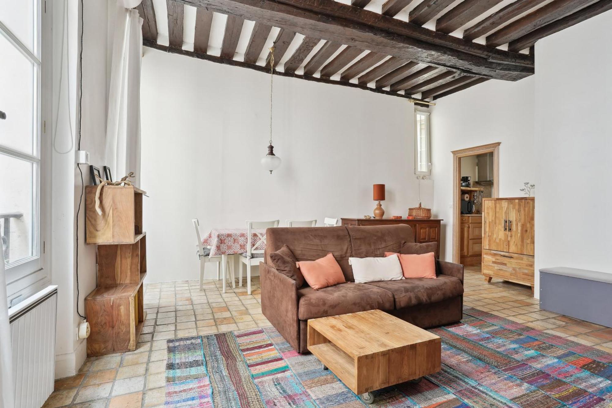 Apartment Au Coeur Du Marais A By Weekome