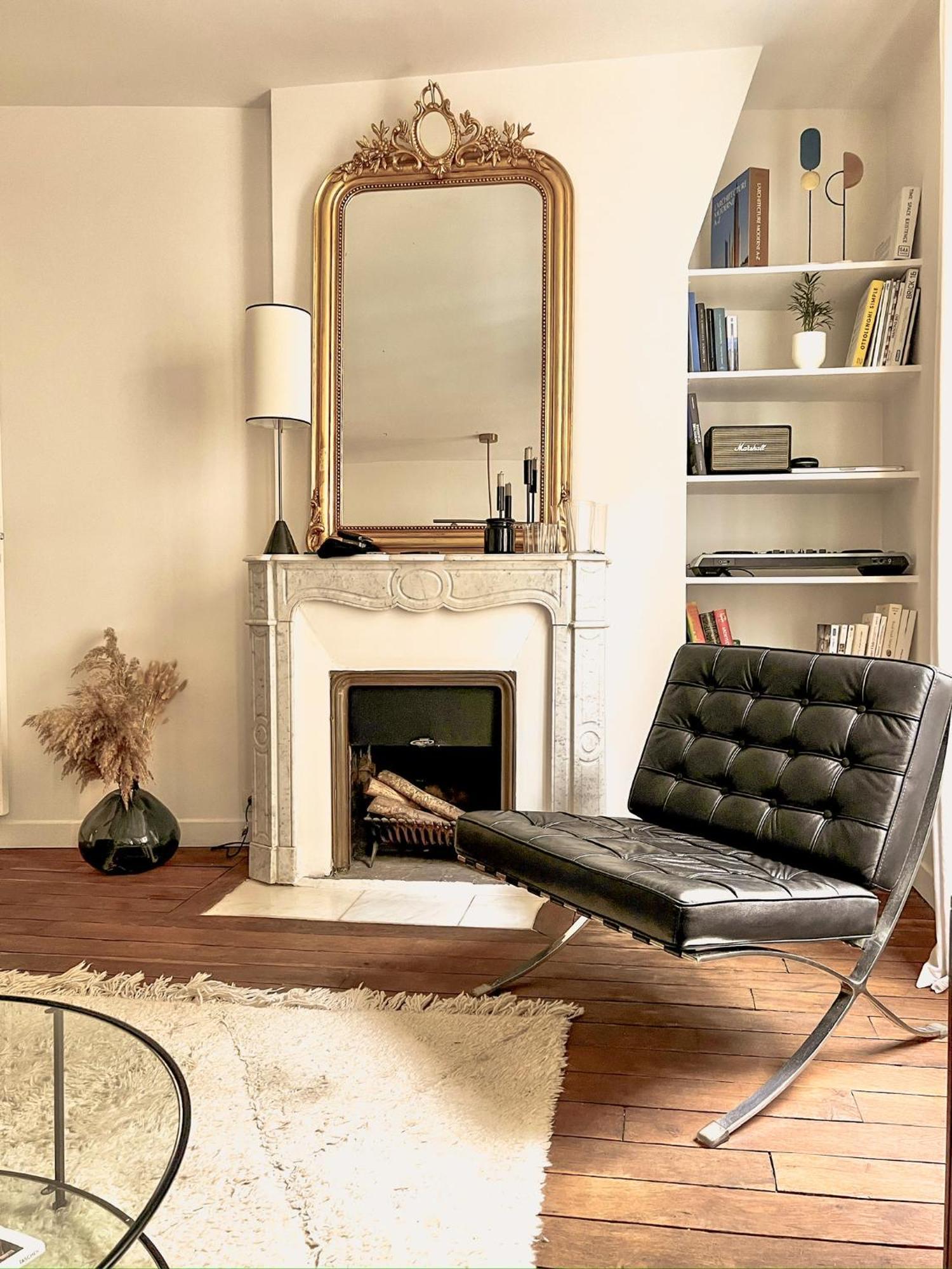 Apartment Why ? Why Montmartre ? *