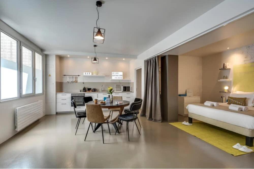 Modern And Eclectic 3bd Duplex In Le Marais! Appartement *