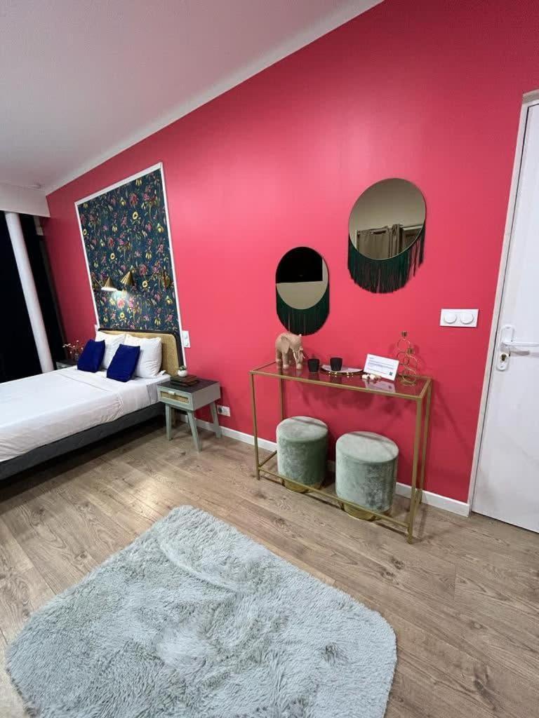 Apartment Stylish And Chic