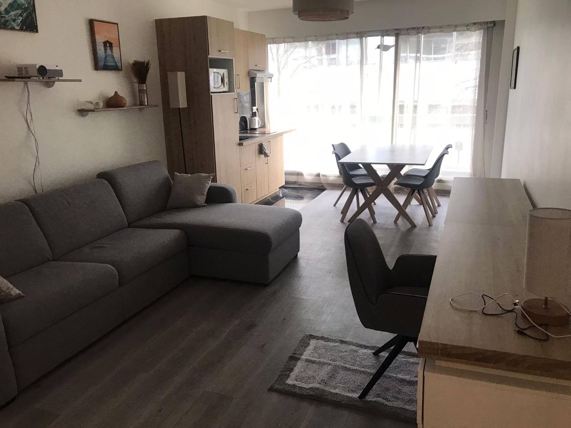 Studio 31m2 Plein Est Avec Balcon Laumiere * Paris