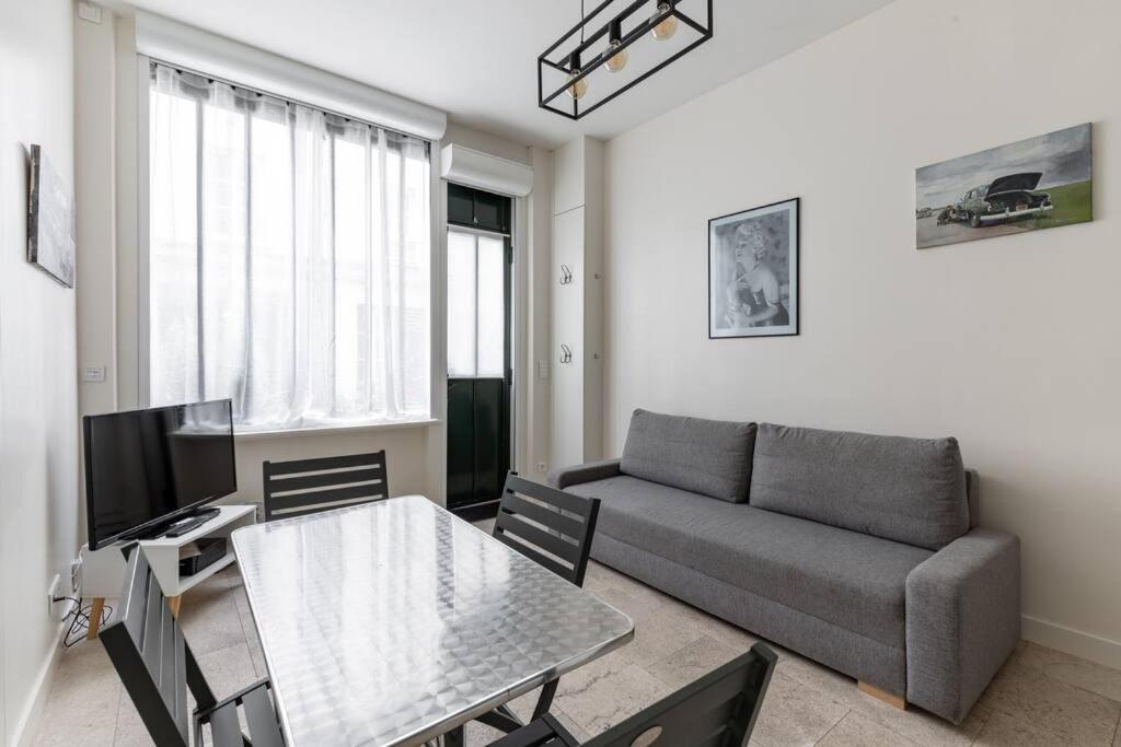 Chemin Vert/voltaire : Charming 4p Apartment *