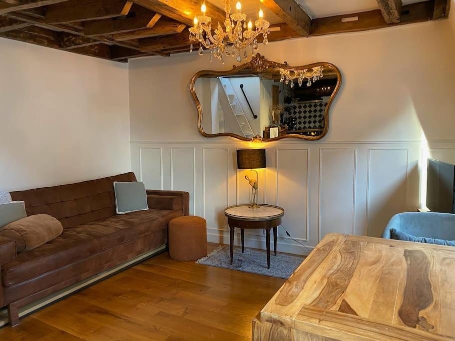 Duplex With Panoramic Views Over Apartment *