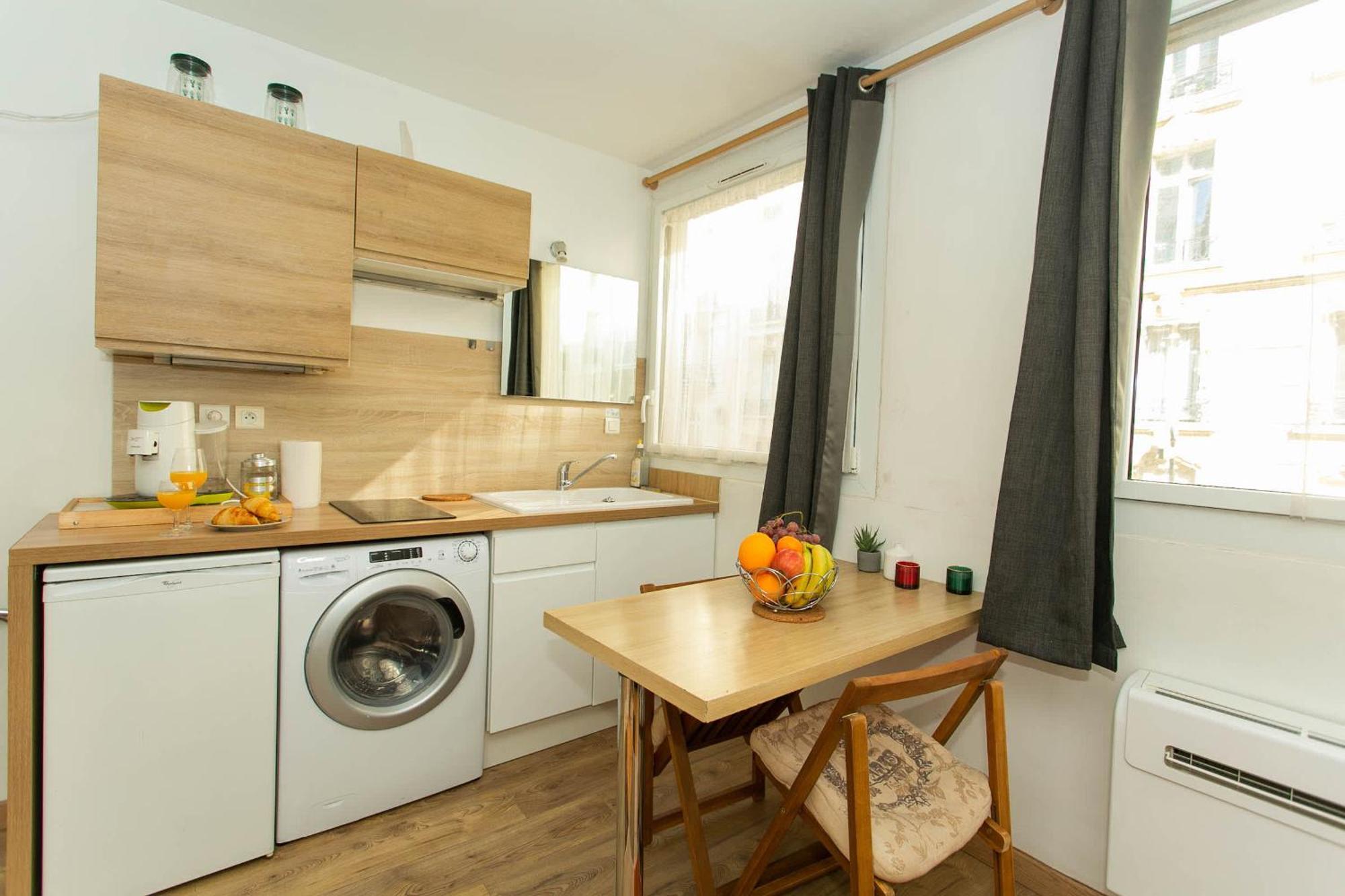 Appartement Champs Elysees & Arc De Triomphe - Studio - Cityapartmentstay