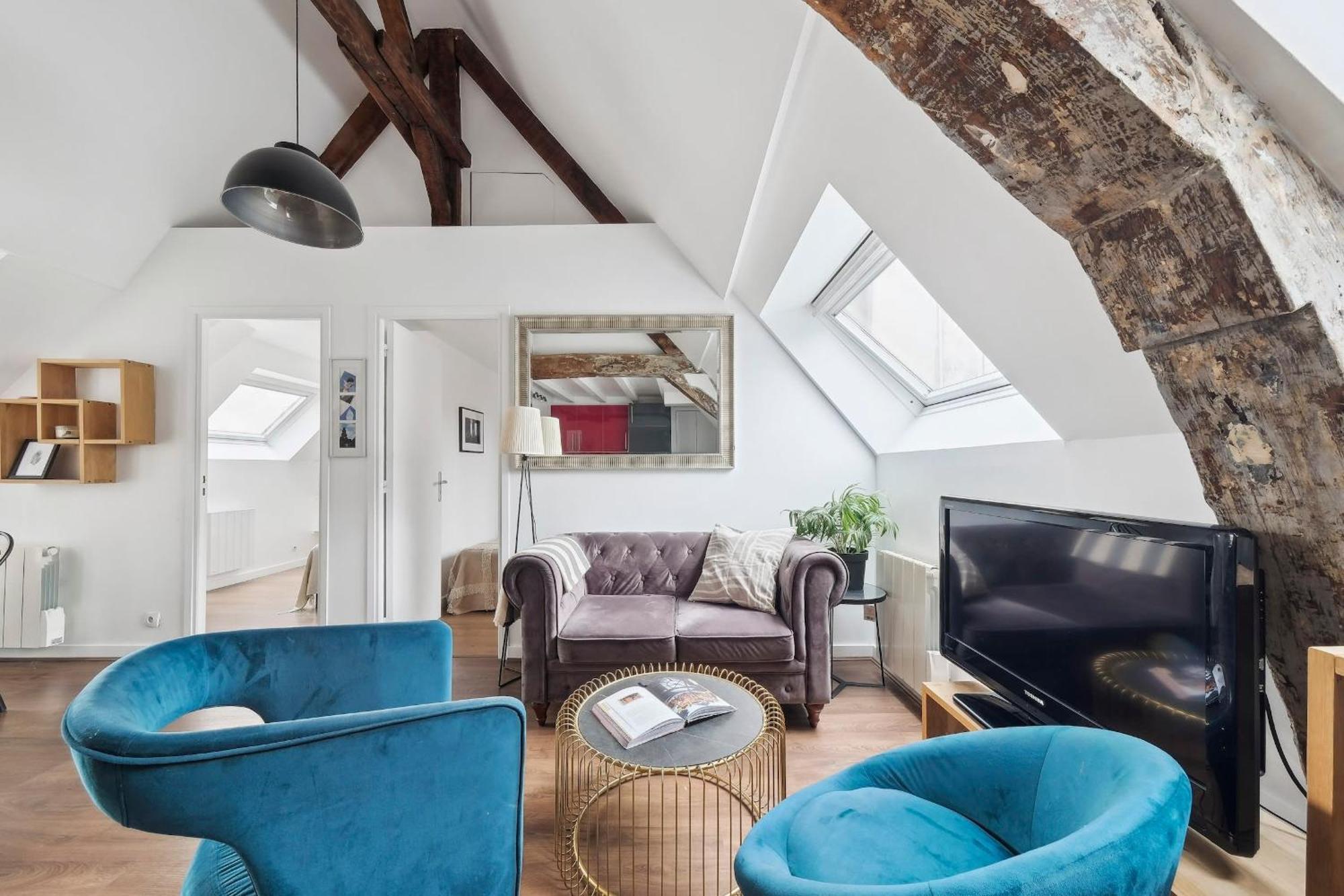 Apartment Quarter 2br Charm Paris
