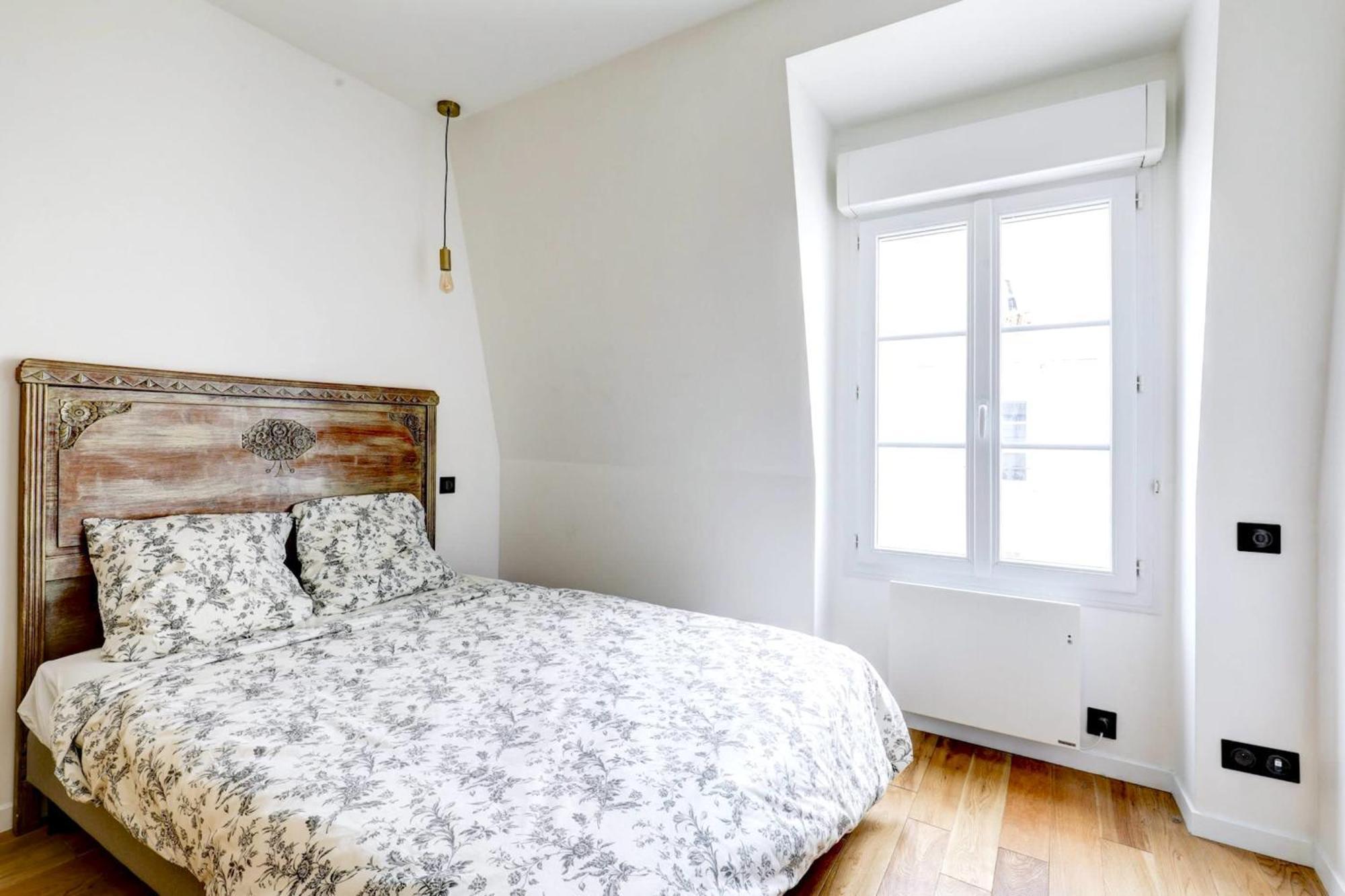 Concorde 3br * Paris