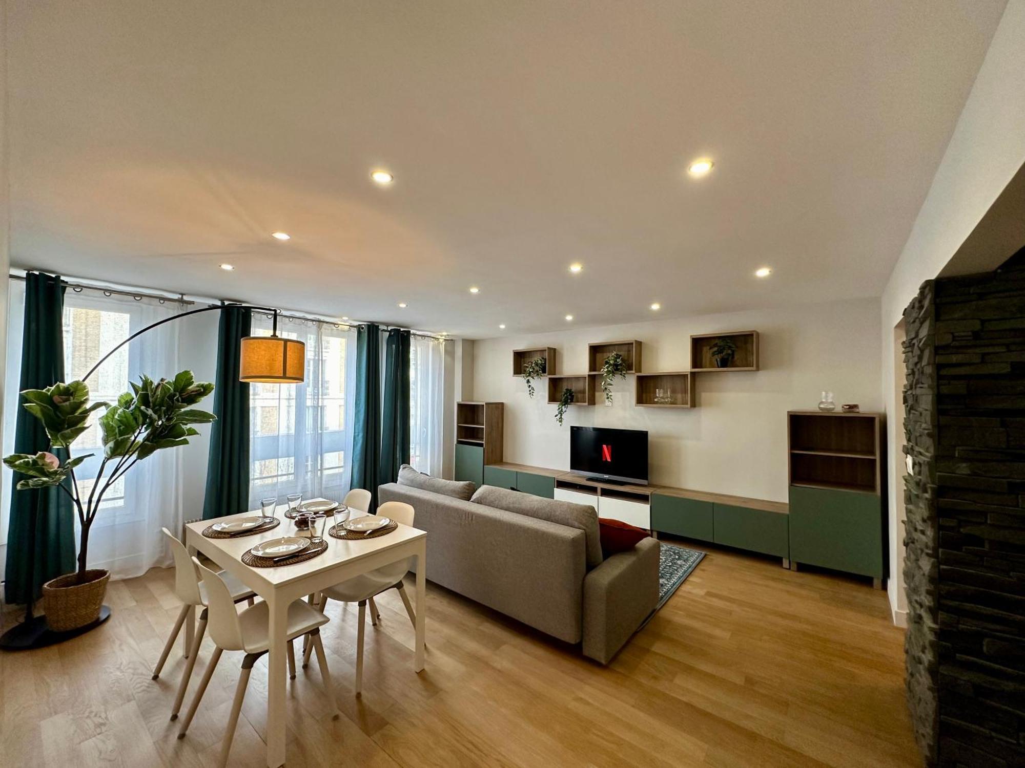 Td House Apartment