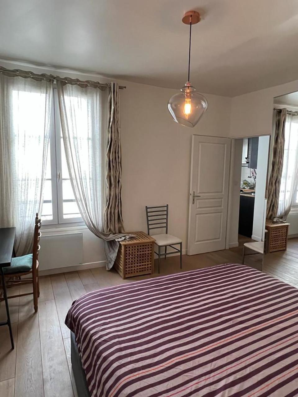 Dream In The Heart Of Le Marais Paris