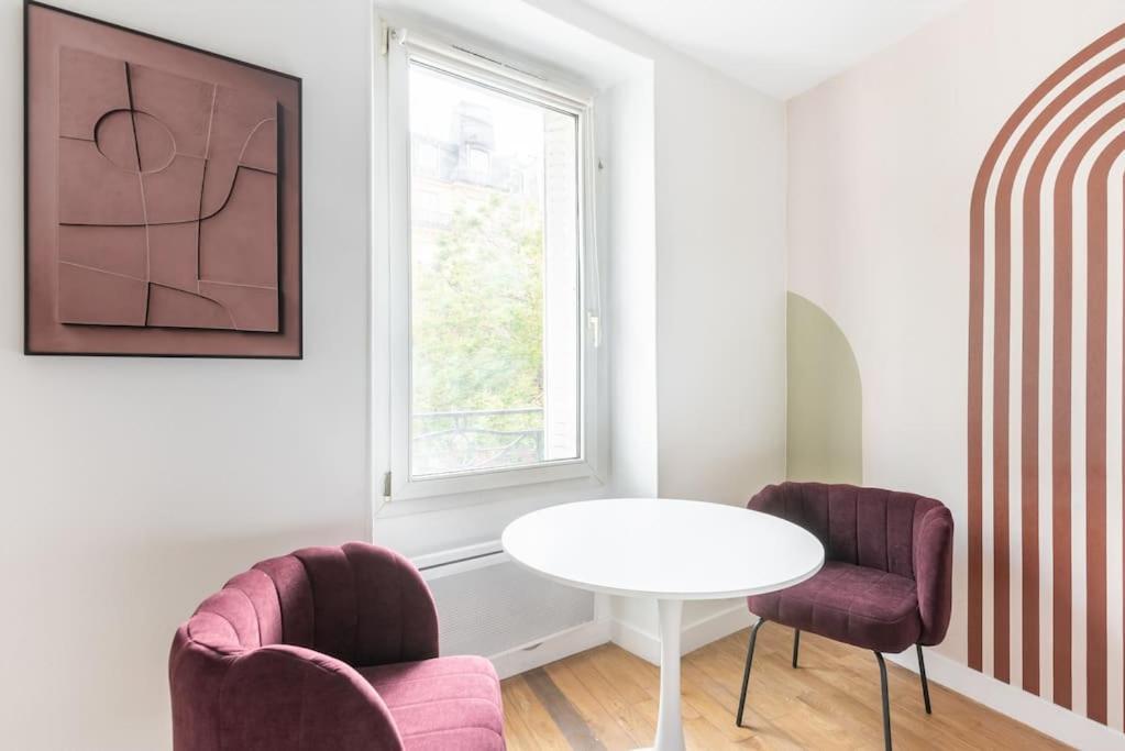 Place De La Nation - V Apartment
