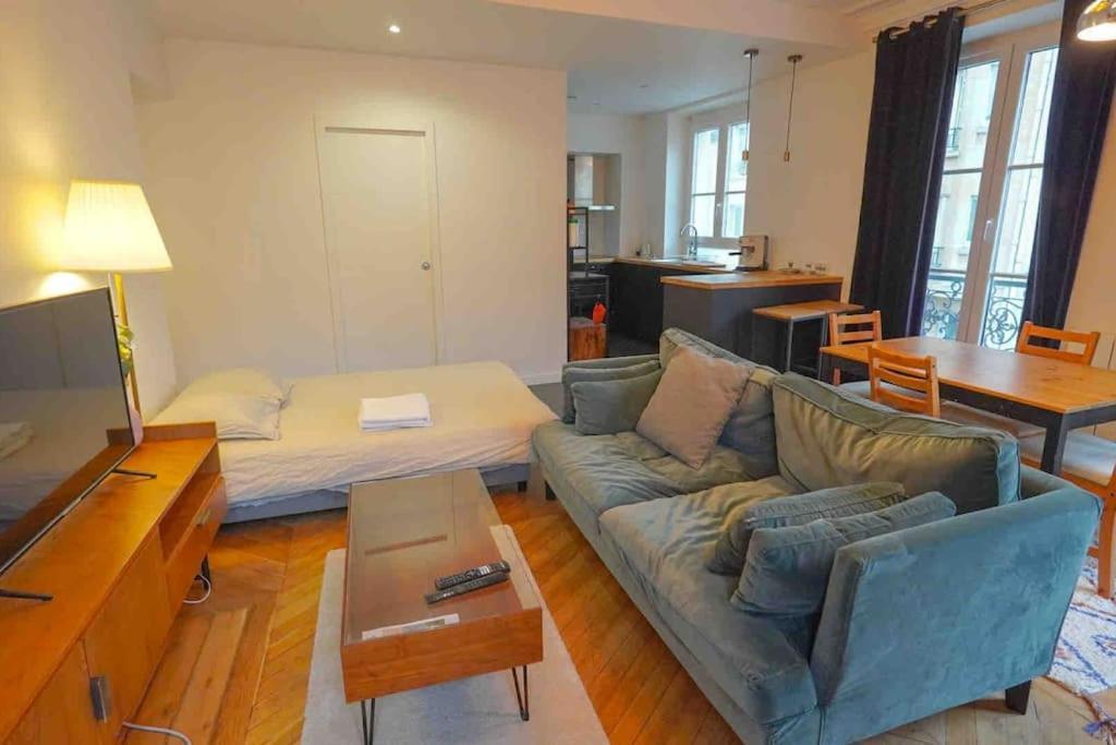 Apartment Cozy Spacious Flat@pigalle *