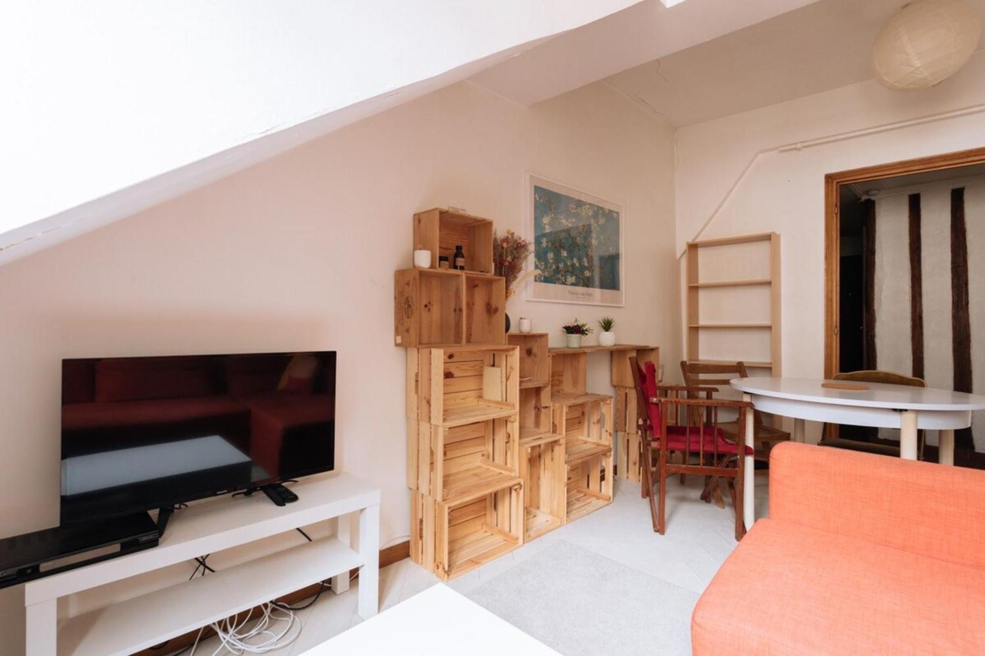 Vivid & Stylish 1bd Les Halles Paris! * Paris