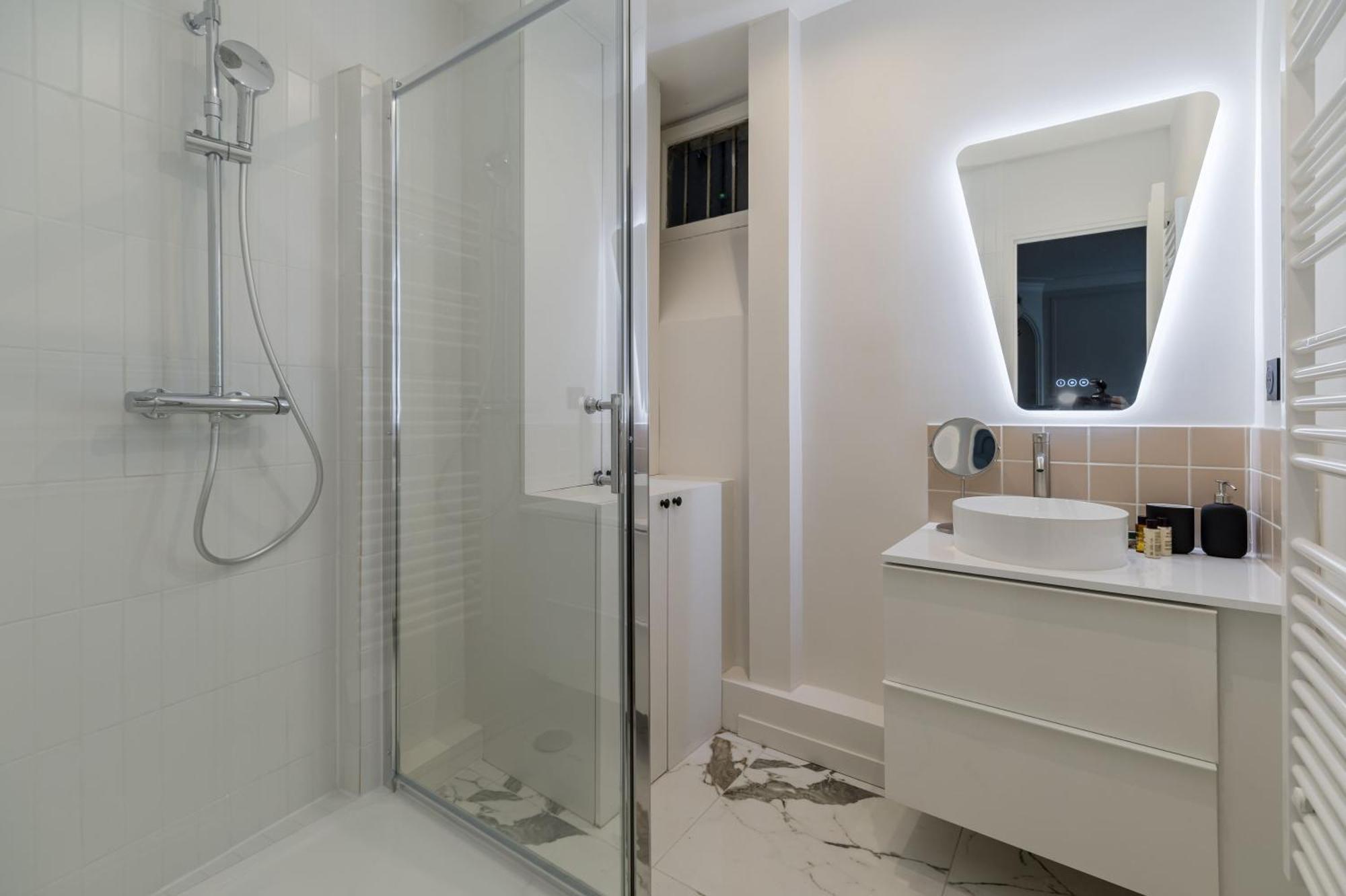 Poetic - Saint Lazare Apartment *