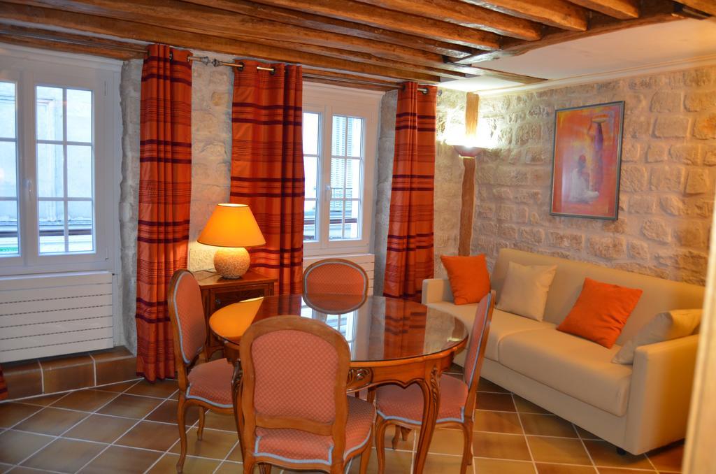 Saint Germain Des Pres Apartment *