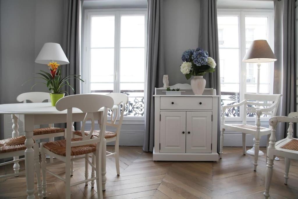 Apartment The Charming Ramey Paris
