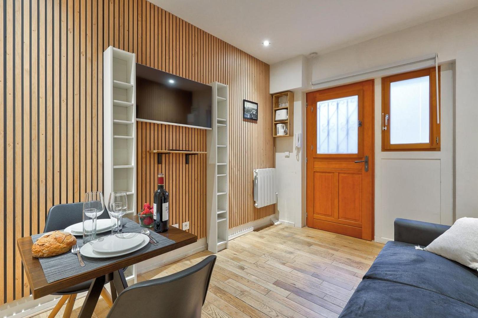 356 Poussin - Superbe A Apartment *