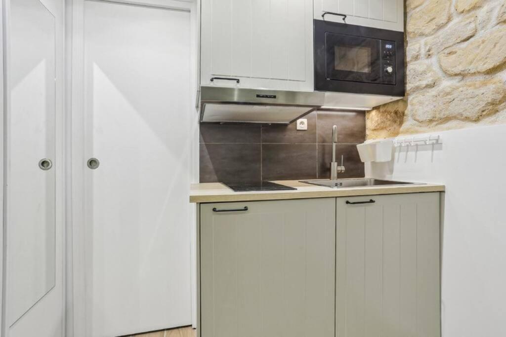 Montorgueil Apartment