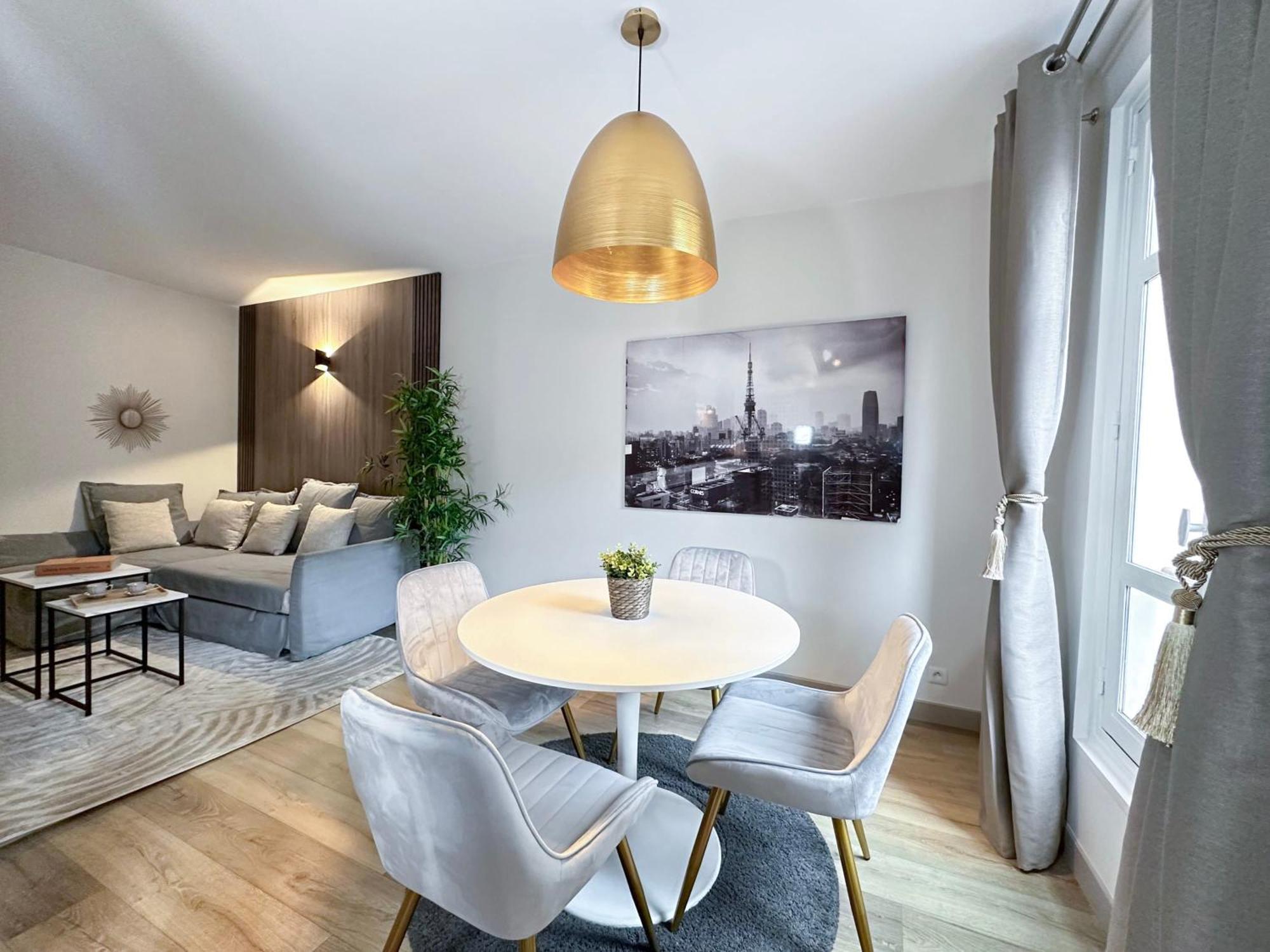 Apartment Champs-elysees Finest Flat *
