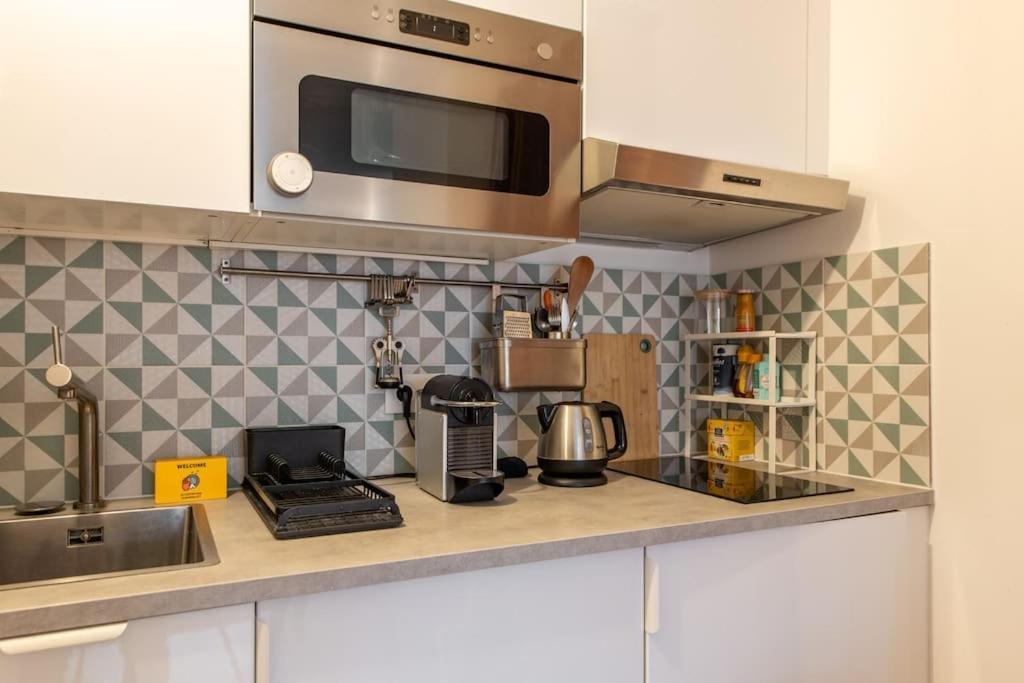 Apartment Couronnes - Cosy Equipe Et Privatif Paris