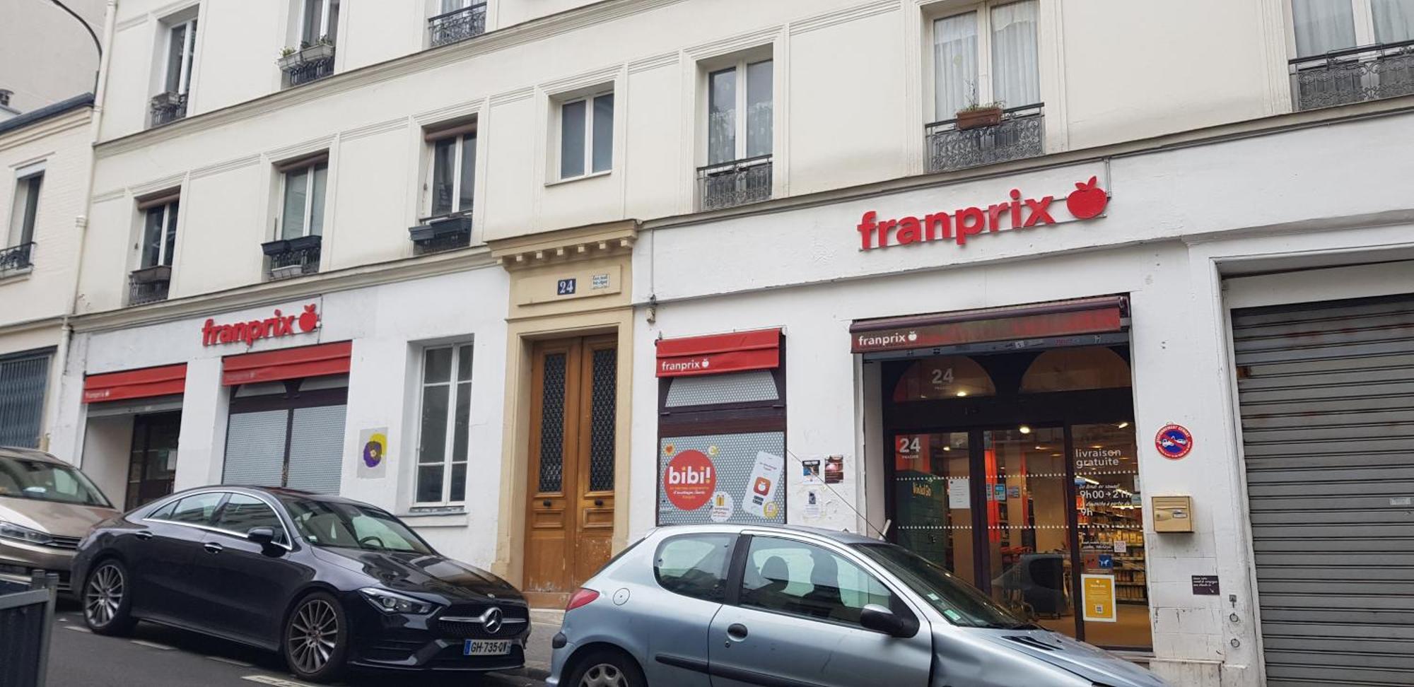Studio/f1 Aux Buttes Chaumont Apartment *