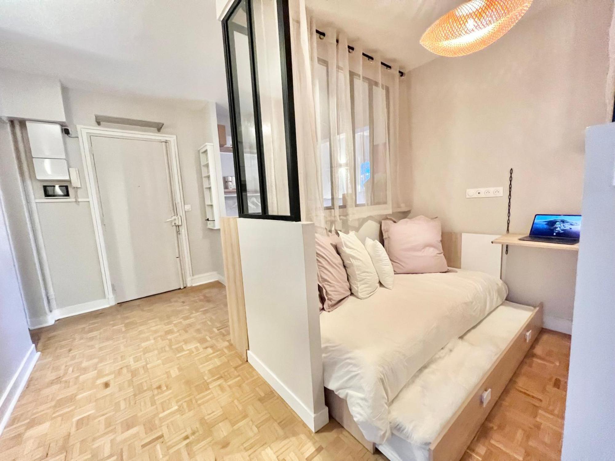 Appartement Parisnicostay - Cosy 4 Bedrooms Flat Seine River *
