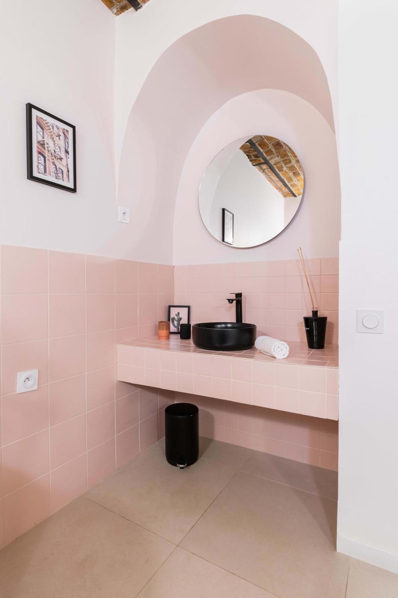 Appartement Luxueux Avec Salle De Bains De Reve 6p
