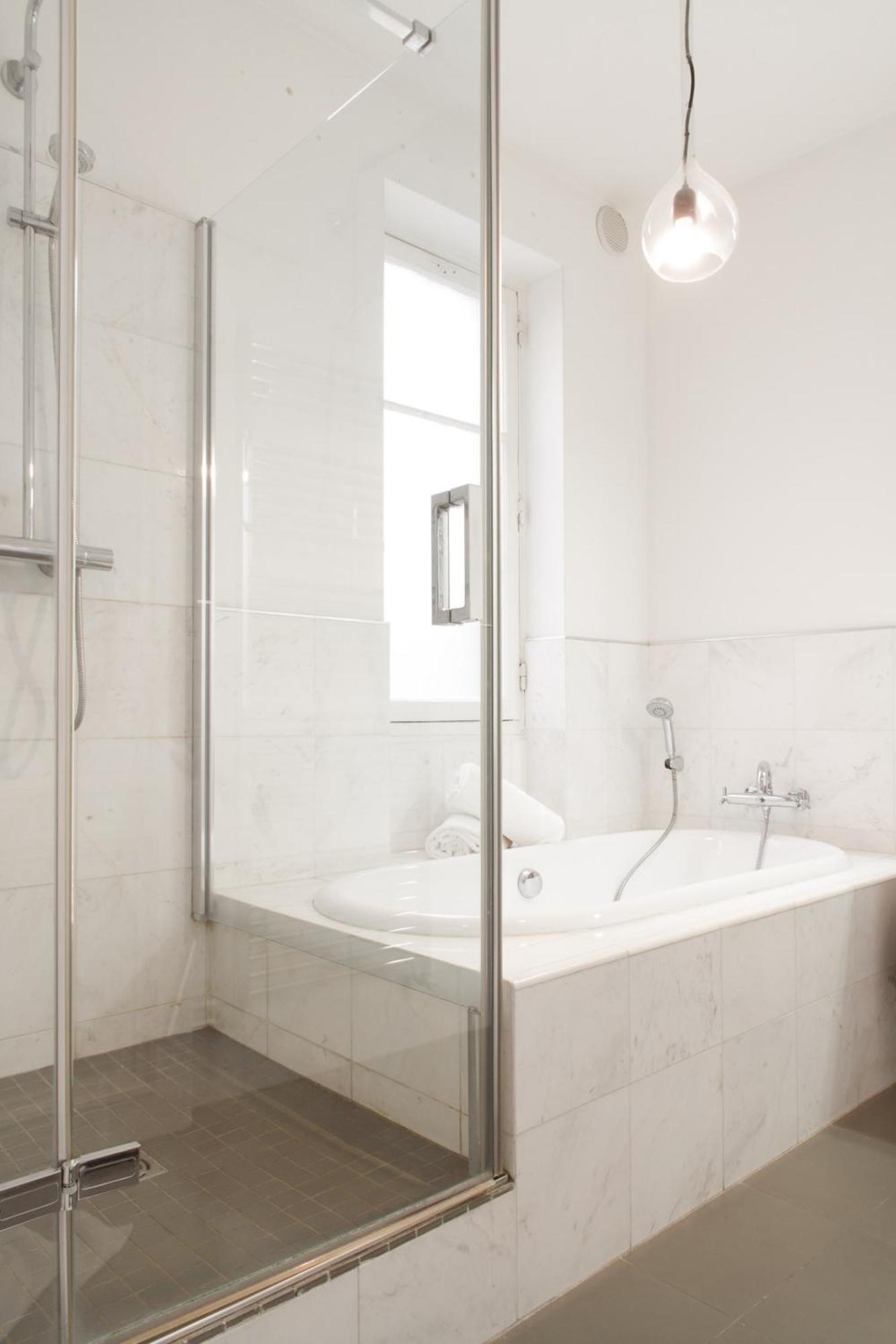 Francs Bourgeois - Marais - 2br - Cityapartmentstay Paris