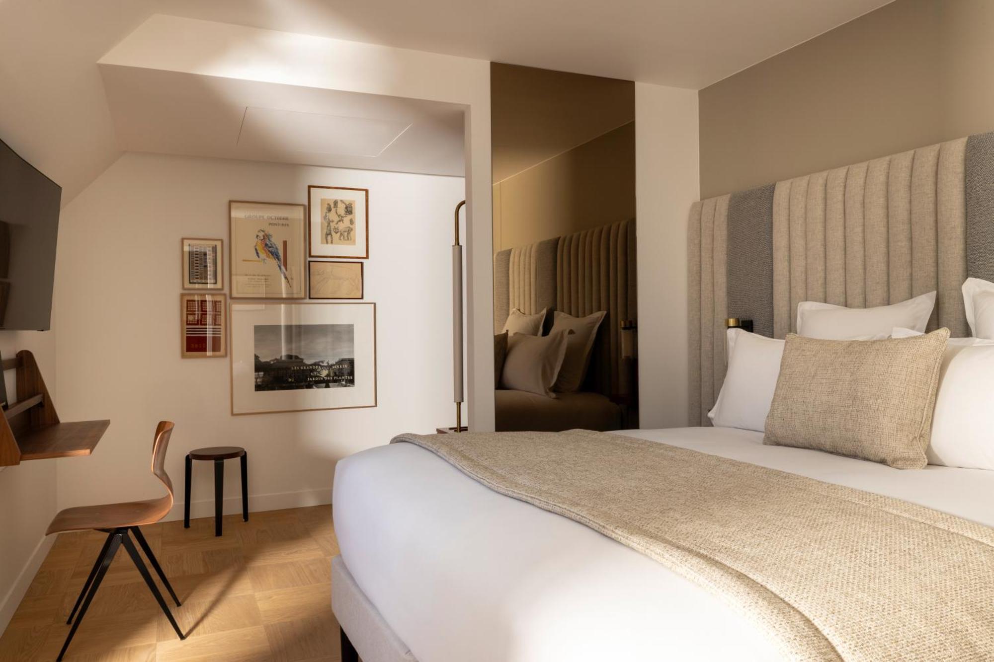 Hotel Pilgrim Paris