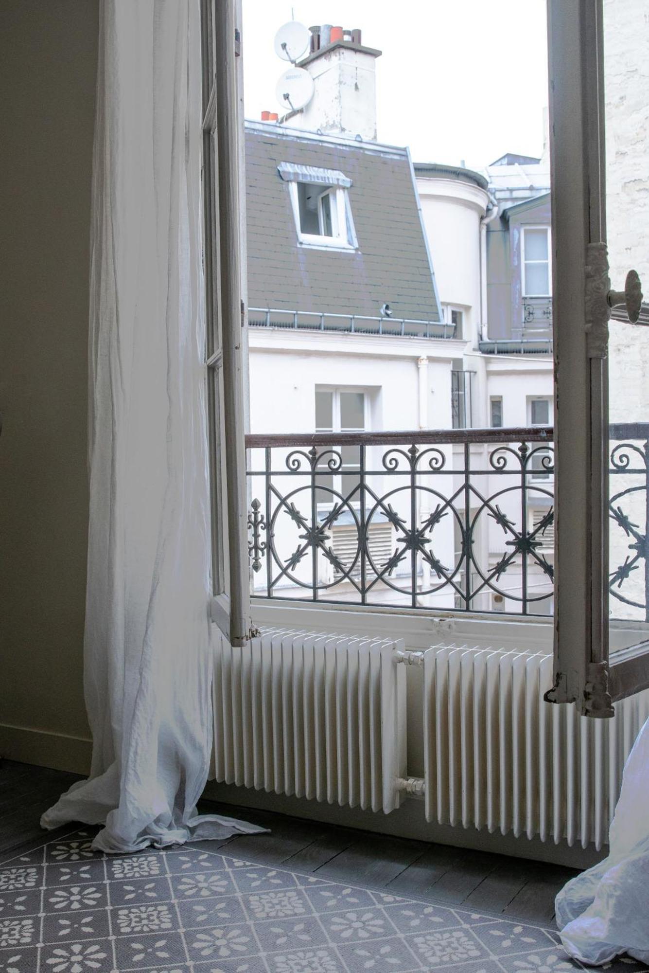 Eiffel Tower & Les Invalides - 1br - Cityapartmentstay Apartment